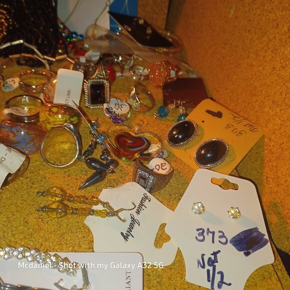 Huge Mix Metal & Stone Jewelry Lot - Picture 4 of 14